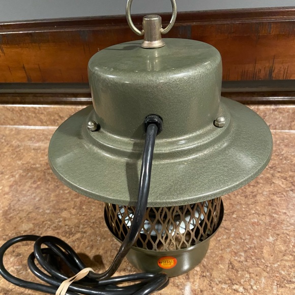 Vintage Insect Zapper - Picture 2 of 9